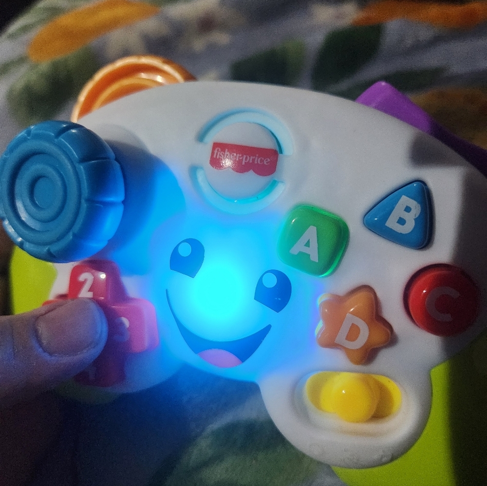 Fisher-Price Colorful Learning Controller 2018 Working! - Picture 7 of 10